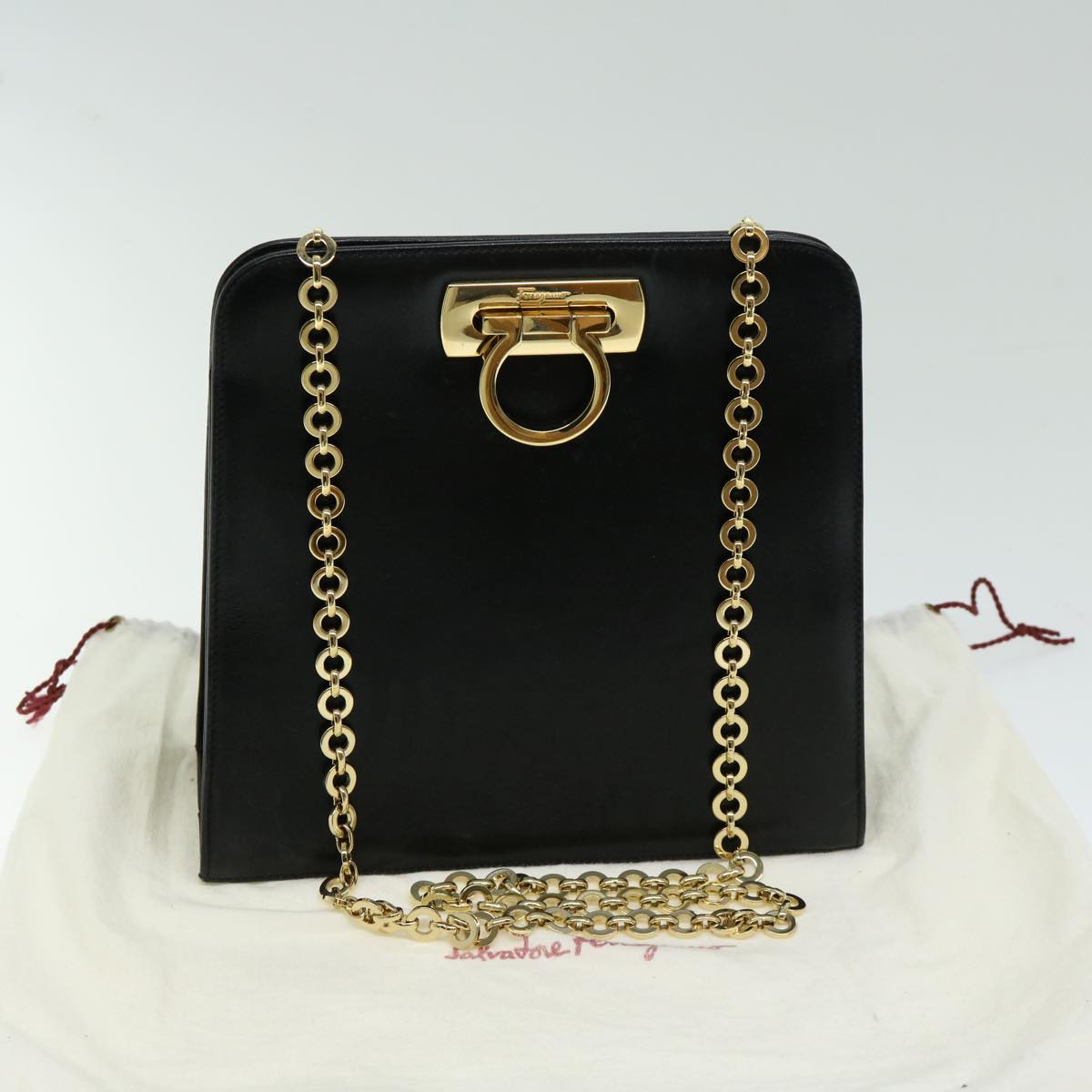 Salvatore Ferragamo Gancini Chain Shoulder Bag Leather Black Auth yk10666
