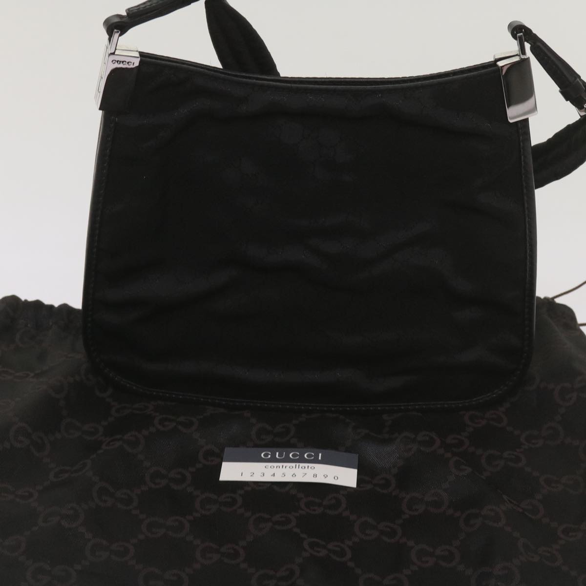 GUCCI GG Canvas Shoulder Bag Black Auth yk10755