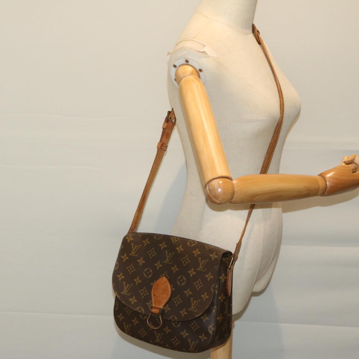 LOUIS VUITTON Monogram Saint Cloud GM Shoulder Bag M51242 LV Auth yk10819