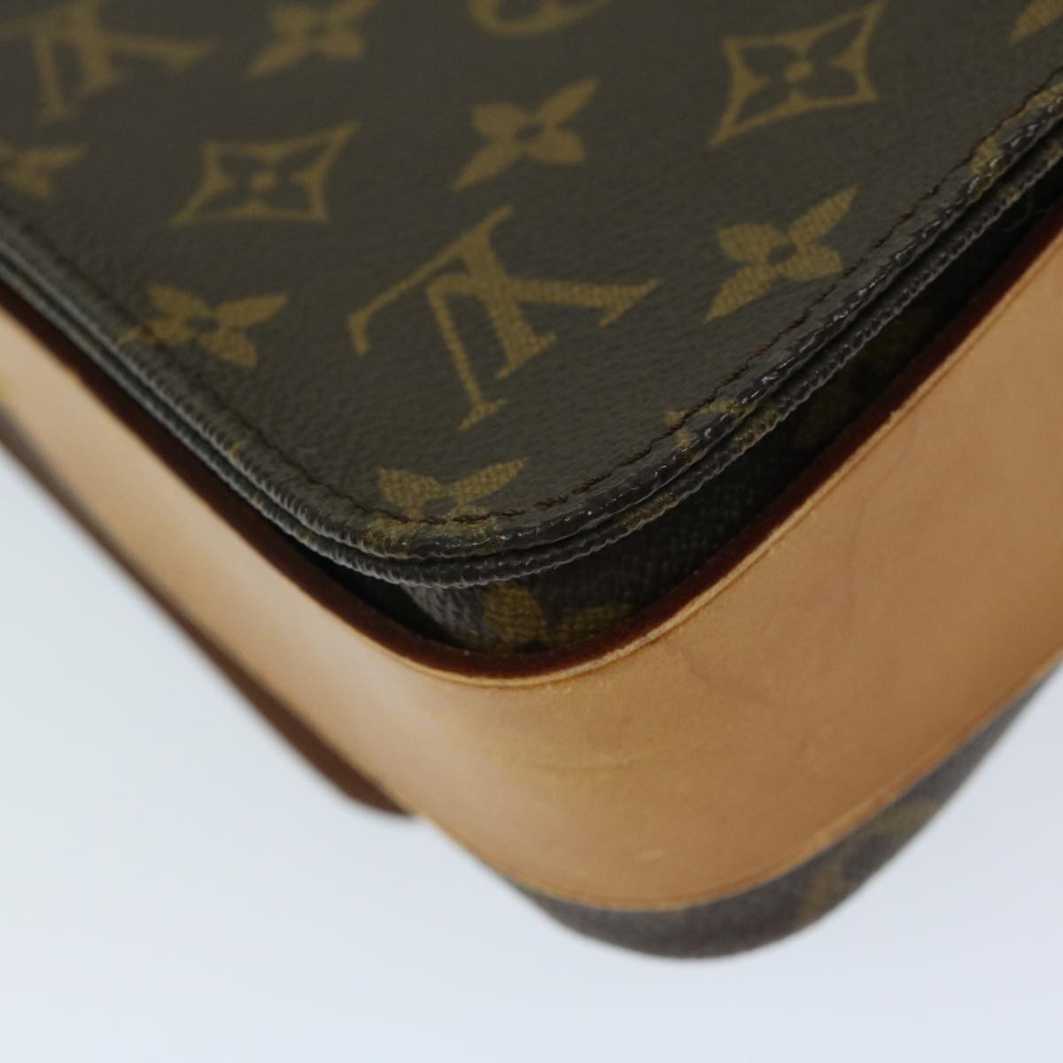 LOUIS VUITTON Monogram Cartouchiere MM Shoulder Bag M51253 LV Auth yk10948