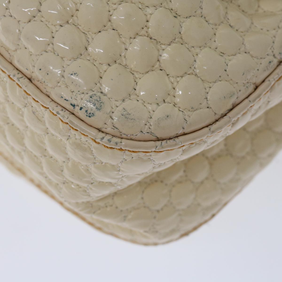 FENDI Chain Hand Bag Patent leather Beige Auth yk10972