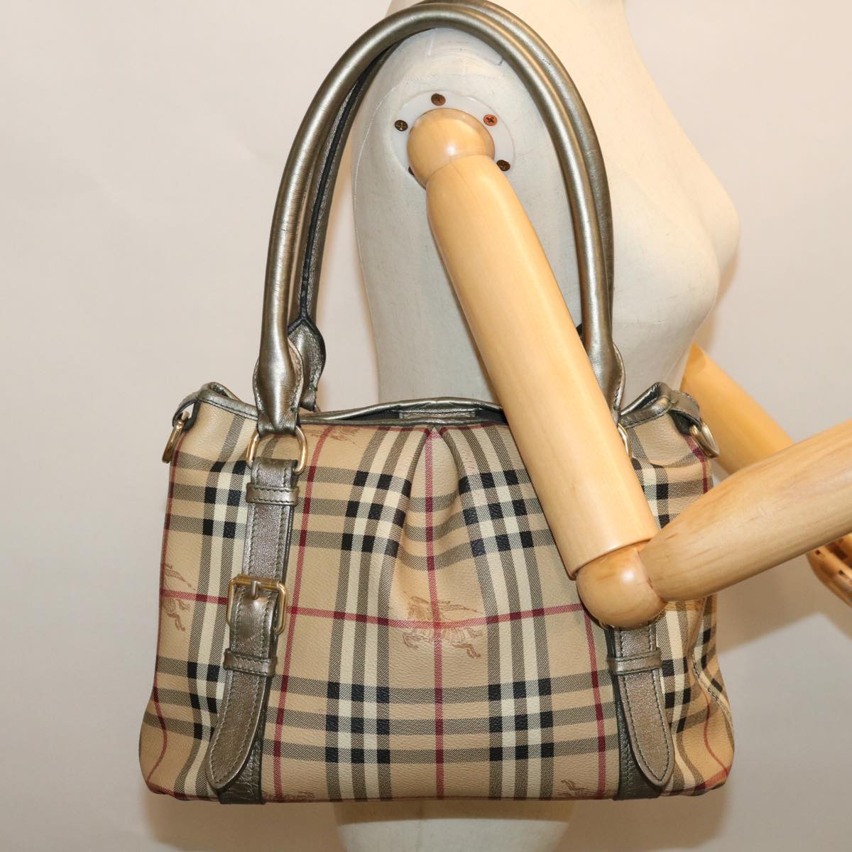 BURBERRY Nova Check Shoulder Bag PVC Leather Beige Auth yk10985