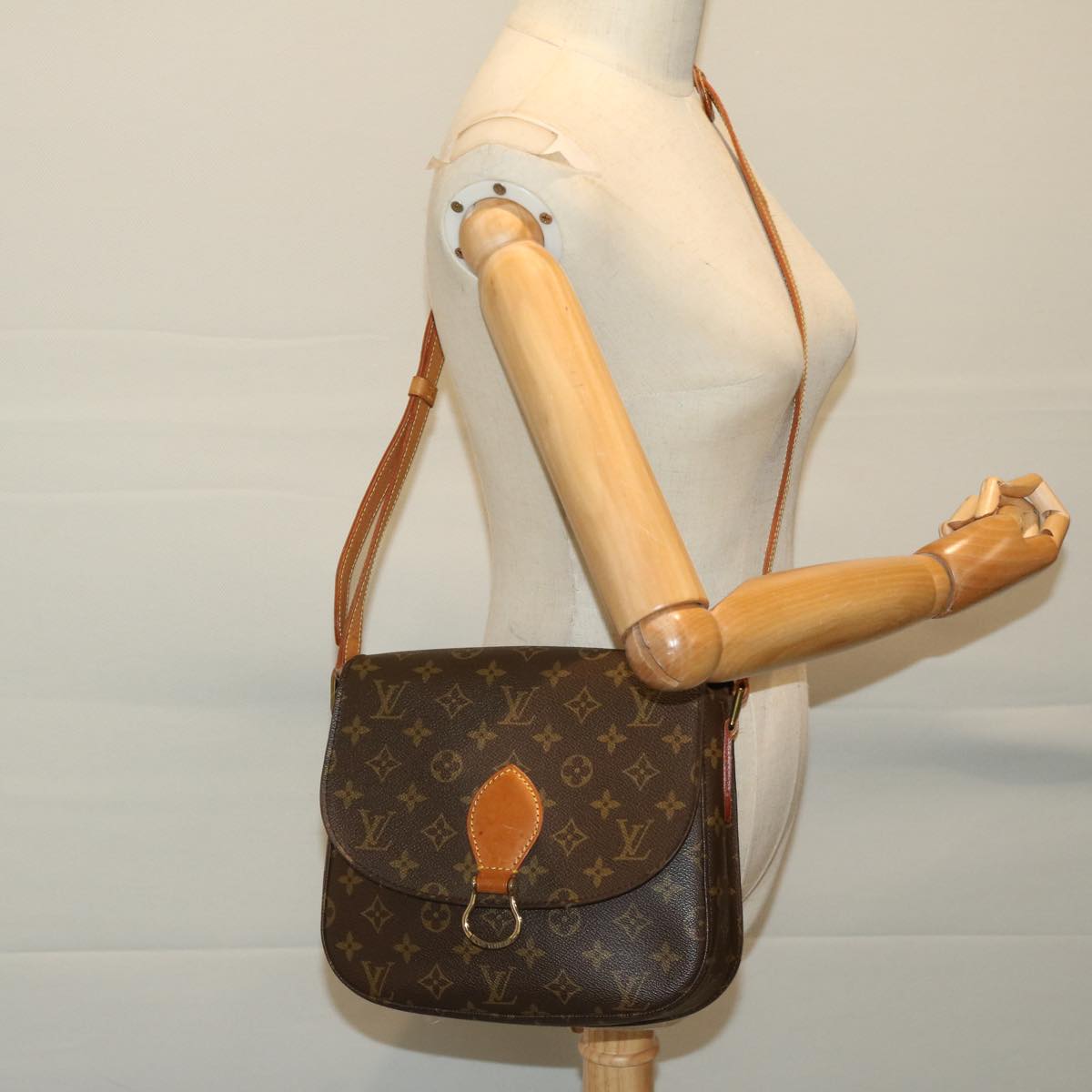 LOUIS VUITTON Monogram Saint Cloud GM Shoulder Bag M51242 LV Auth yk10996