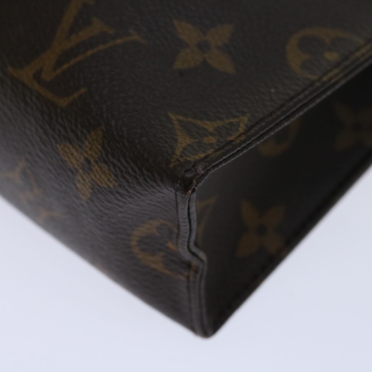 LOUIS VUITTON Monogram Poche Toilette 26 Pouch M47542 LV Auth yk11155