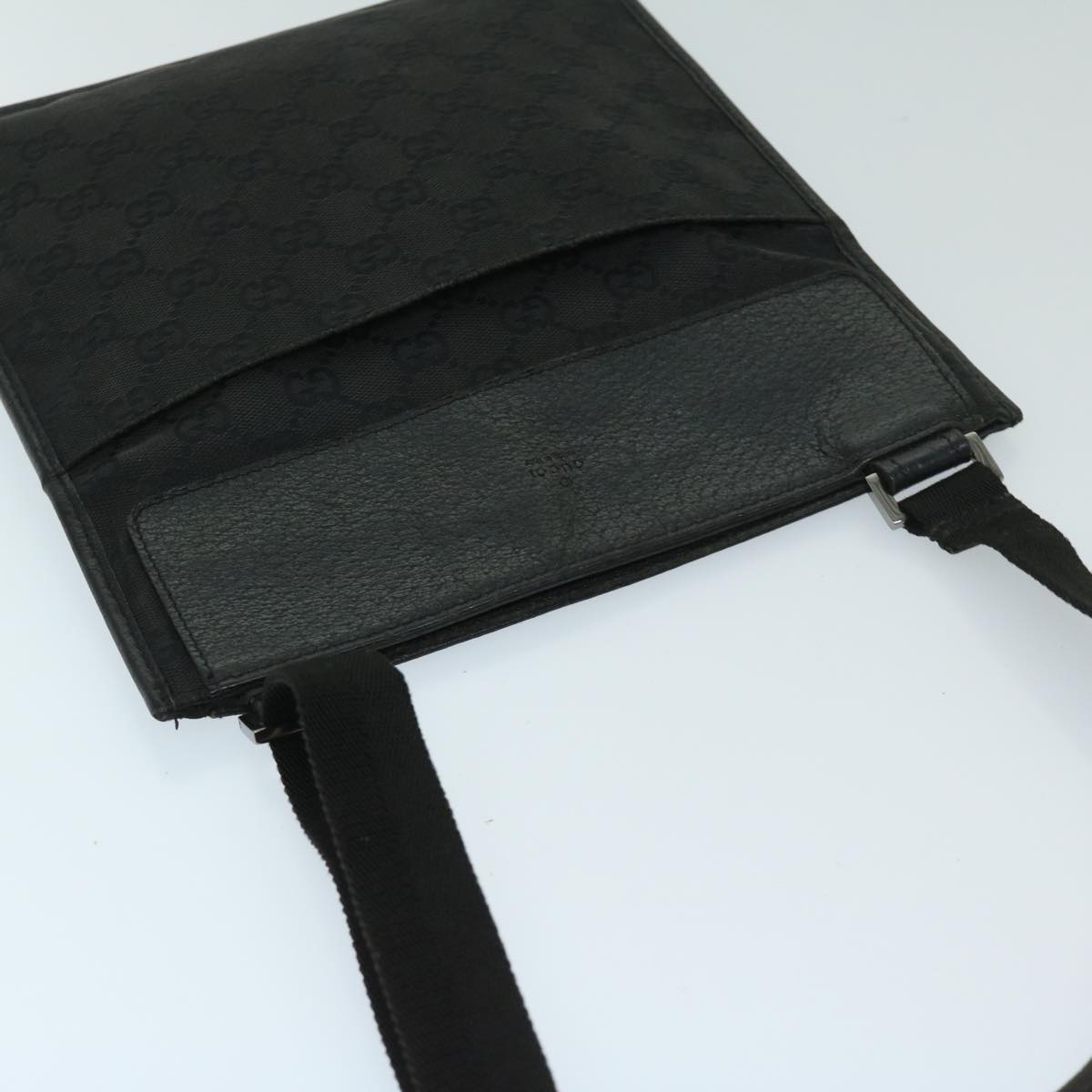 GUCCI GG Canvas Shoulder Bag Black 27639 Auth yk11209