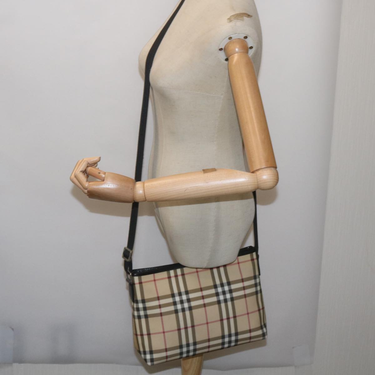 BURBERRY Nova Check Shoulder Bag Coated Canvas Beige Auth yk11241