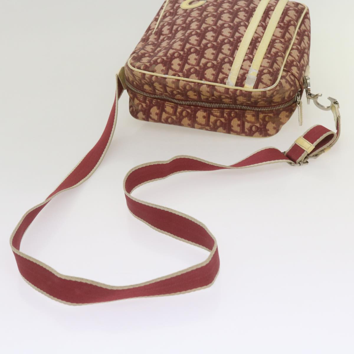 Christian Dior Trotter Canvas Shoulder Bag Red Auth yk11262