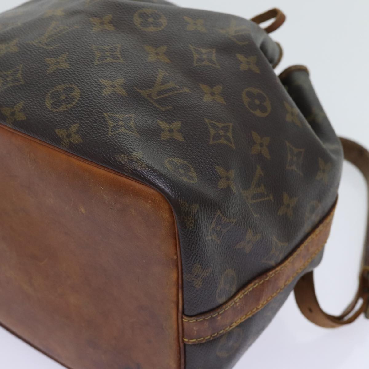 LOUIS VUITTON Monogram Petit Noe Shoulder Bag M42226 LV Auth yk11305