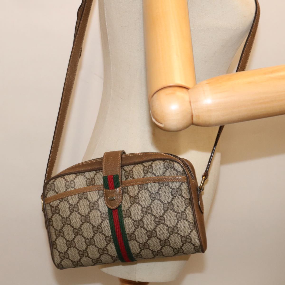 GUCCI GG Supreme Web Sherry Line Shoulder Bag PVC Beige 89 02 055 Auth yk11327