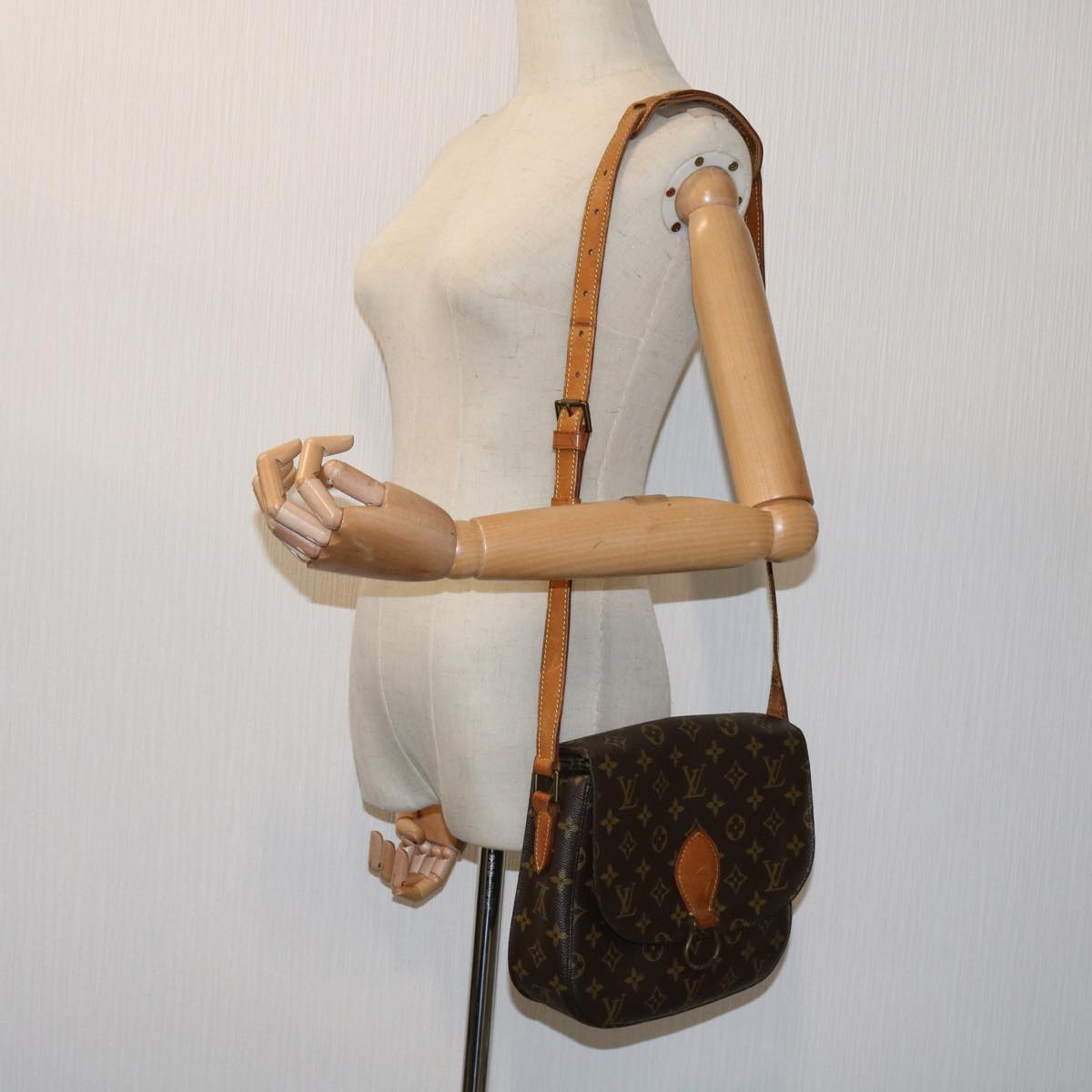 LOUIS VUITTON Monogram Saint Cloud GM Shoulder Bag M51242 LV Auth yk11365