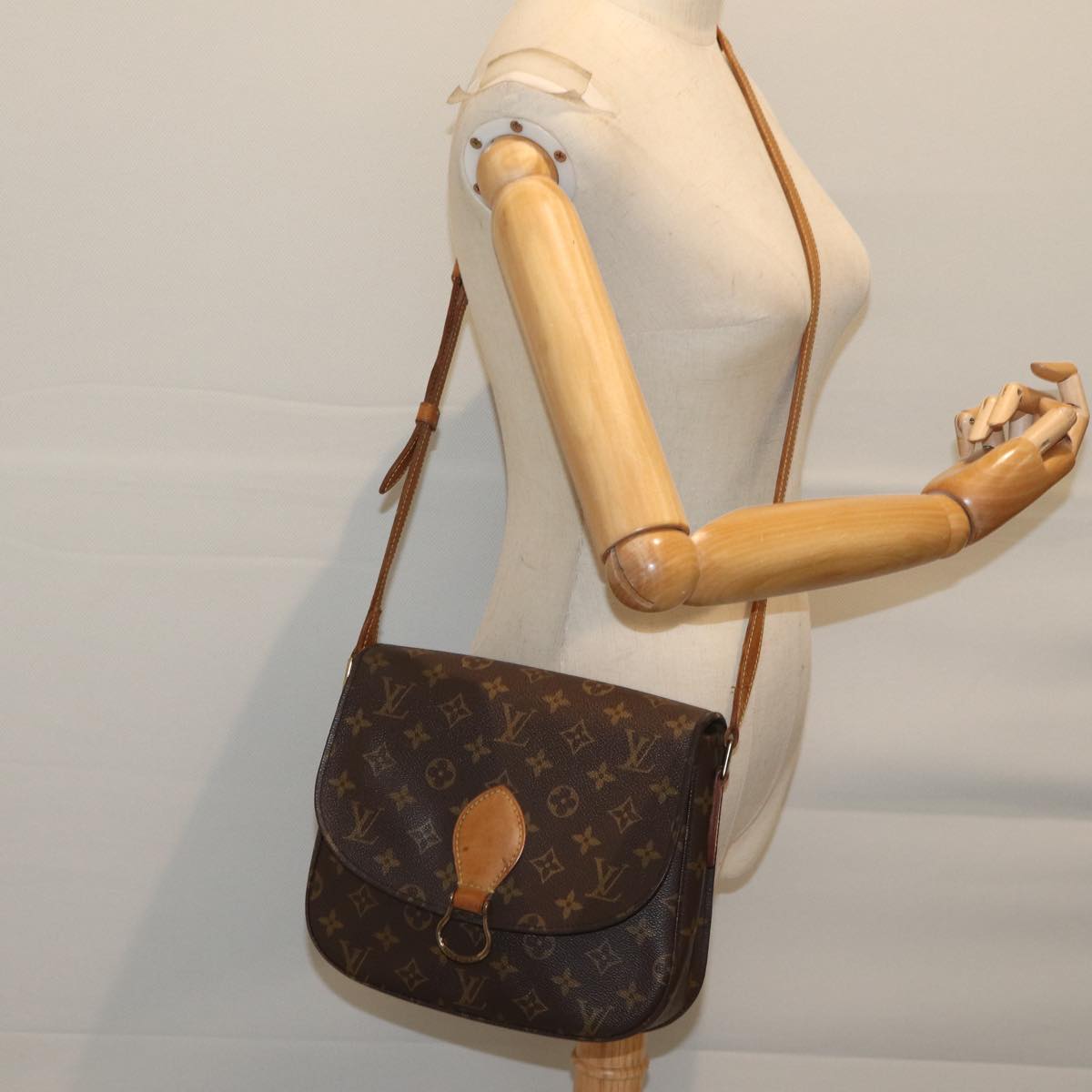 LOUIS VUITTON Monogram Saint Cloud GM Shoulder Bag M51242 LV Auth yk11458