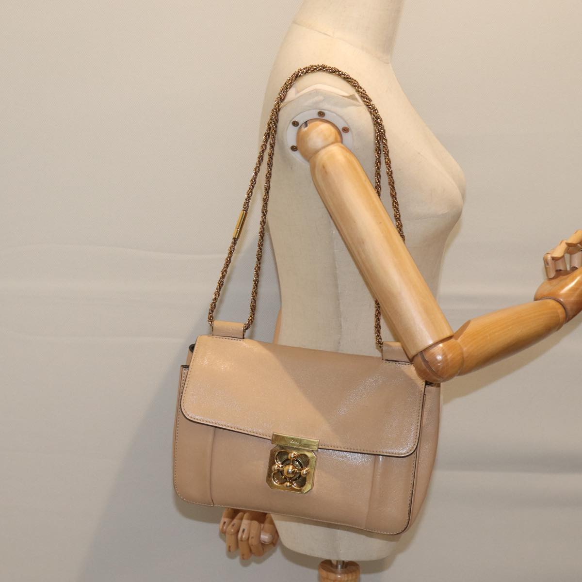 Chloe Chain Elsie Shoulder Bag Leather Beige Auth yk11468