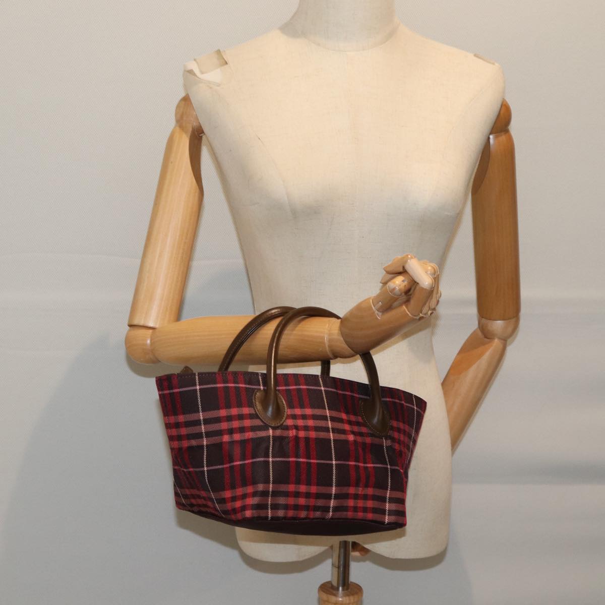 BURBERRY Nova Check Blue Label Hand Bag Nylon Red Auth yk11482