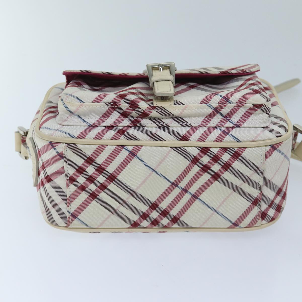 BURBERRY Nova Check Blue Label Shoulder Bag Nylon Red Auth yk11525