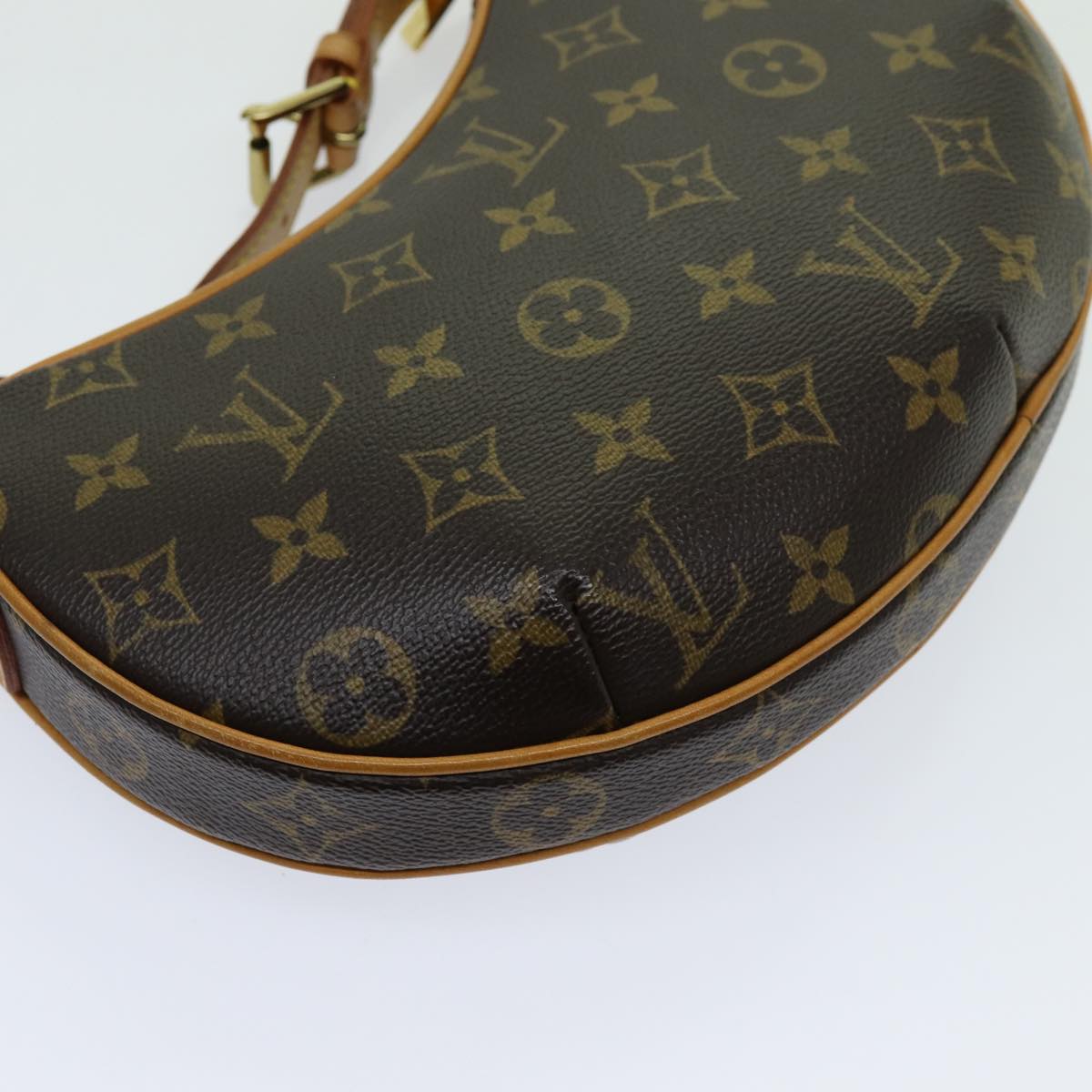 LOUIS VUITTON Monogram Pochette Croissant Shoulder Bag M51510 LV Auth yk11546A