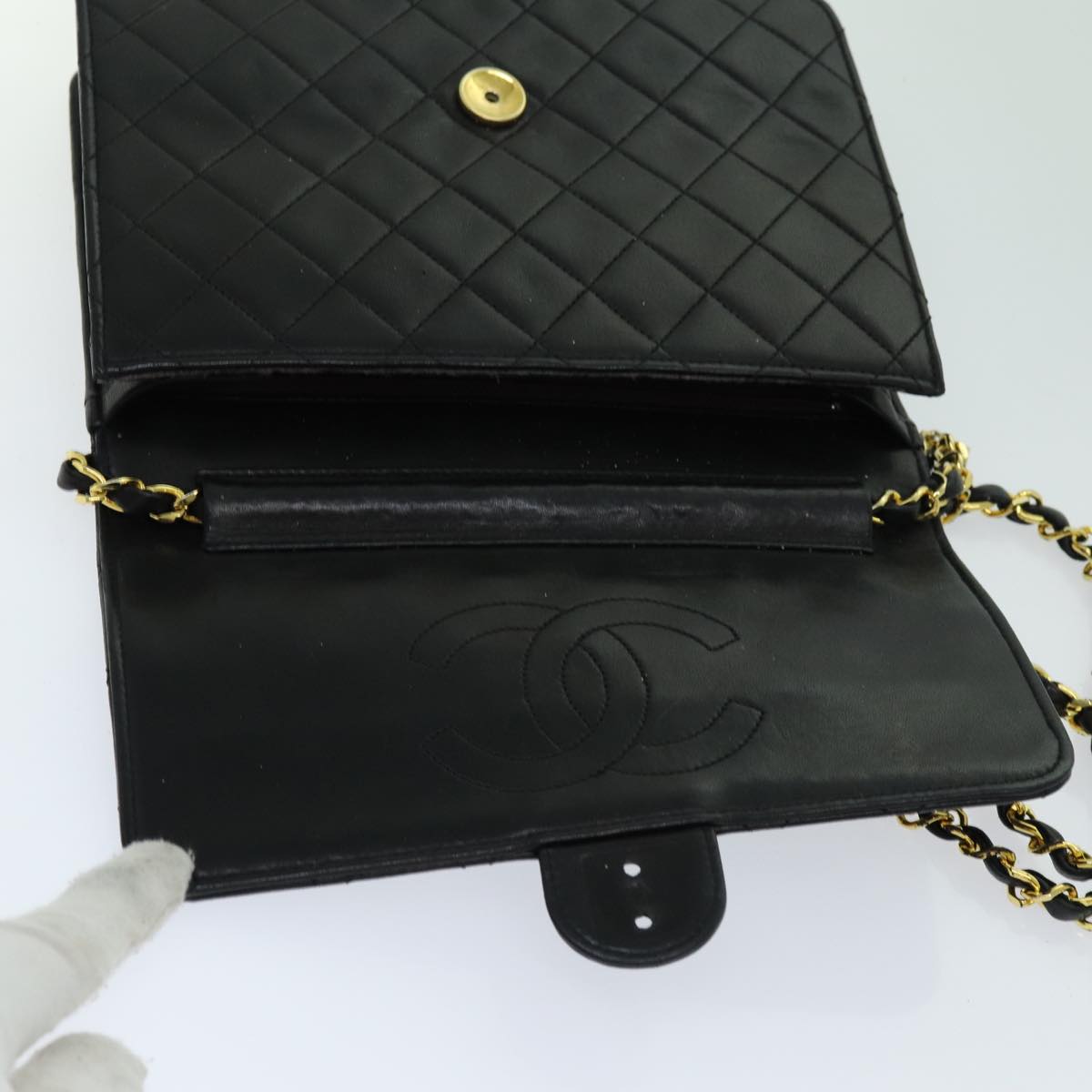 CHANEL Matelasse Chain Shoulder Bag Lamb Skin Black CC Auth yk11628