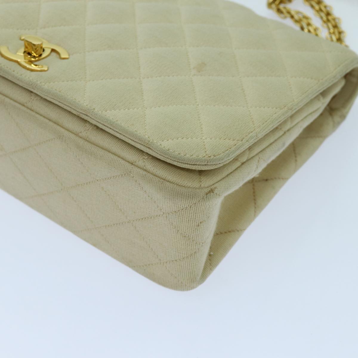 CHANEL Matelasse Chain Turn Lock Shoulder Bag Cotton Beige CC Auth yk11635