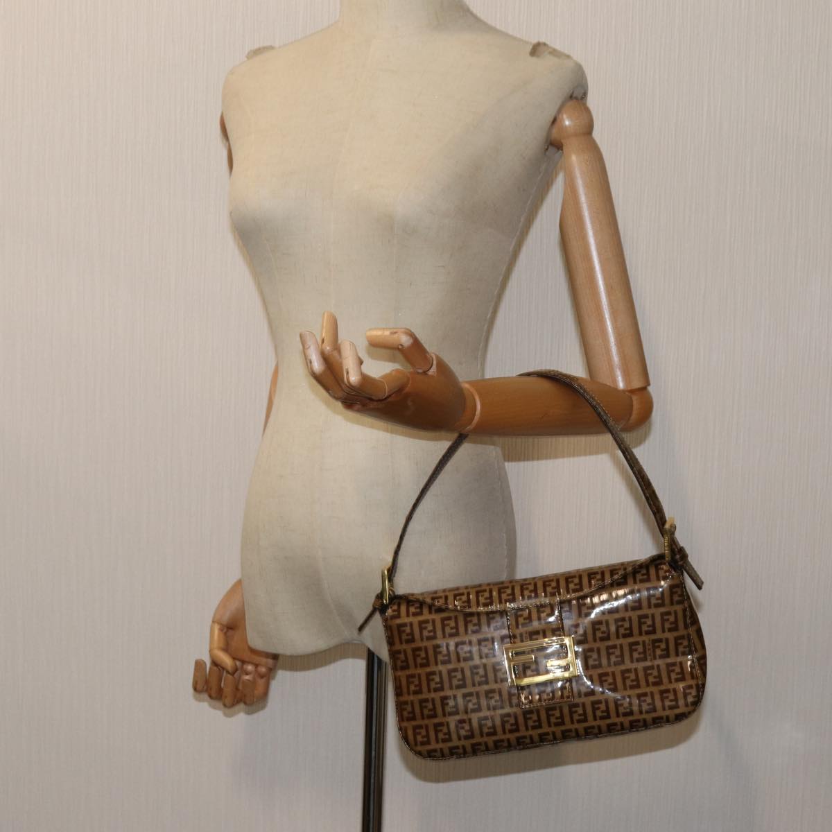 FENDI Zucchino Canvas Mamma Baguette Shoulder Bag Beige Auth yk11816