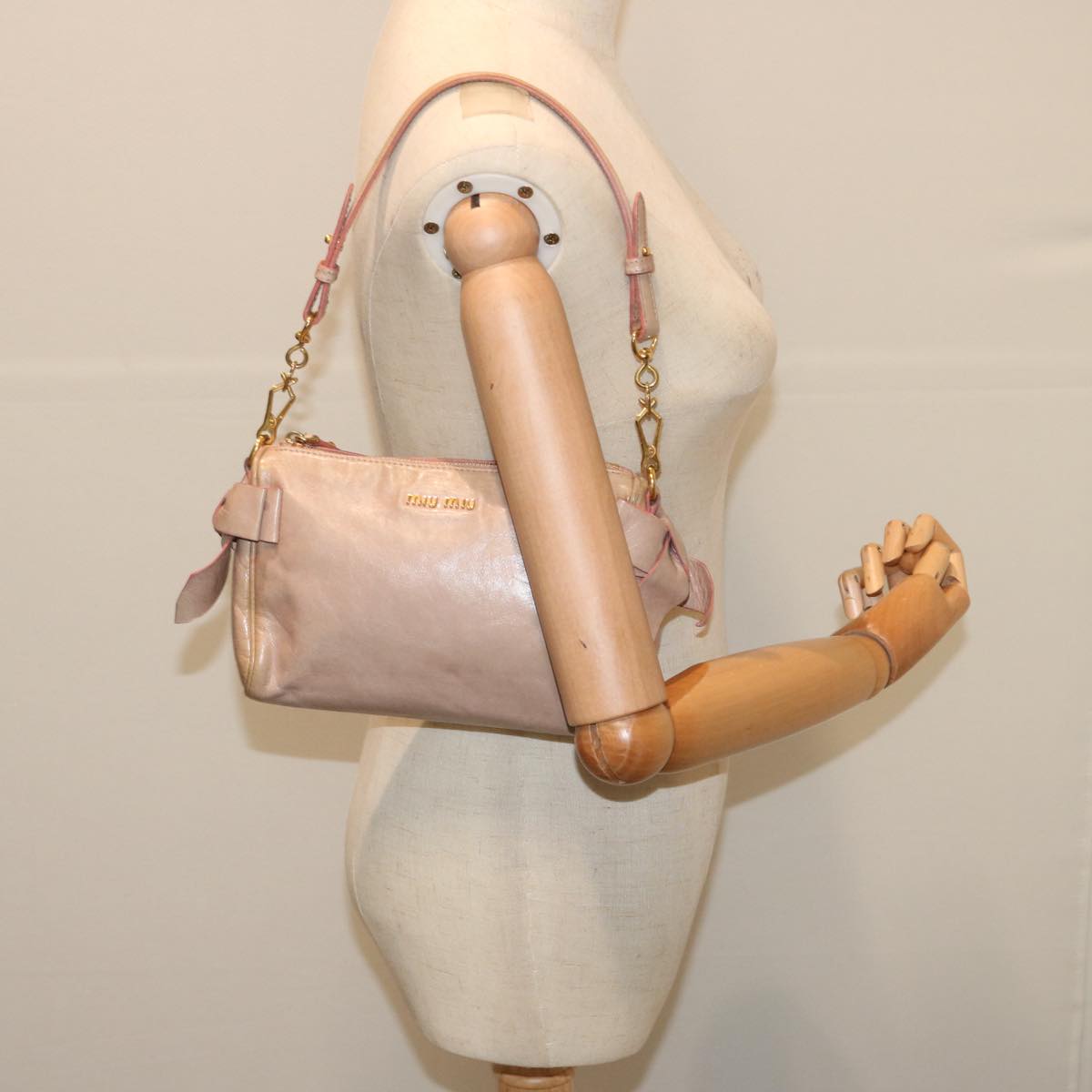 Miu Miu Shoulder Bag Leather Pink Auth yk11924