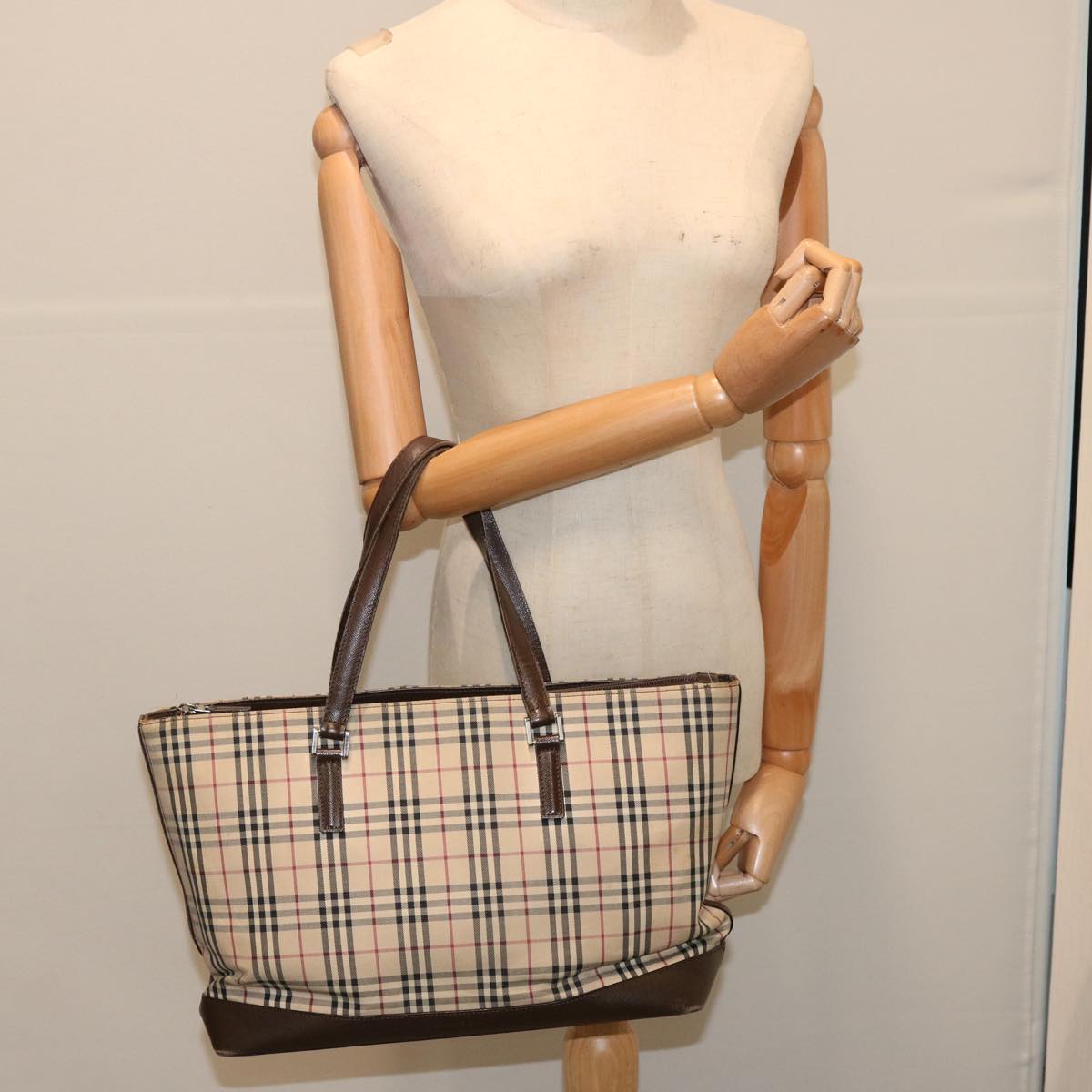 BURBERRY Nova Check Hand Bag Canvas Beige Auth yk11932