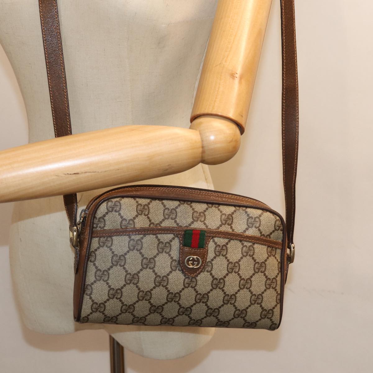 GUCCI GG Supreme Web Sherry Line Shoulder Bag PVC Beige 156 02 089 Auth yk12027