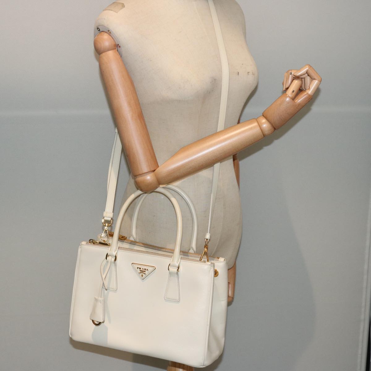 PRADA Galleria Hand Bag Safiano leather 2way White Auth yk12051