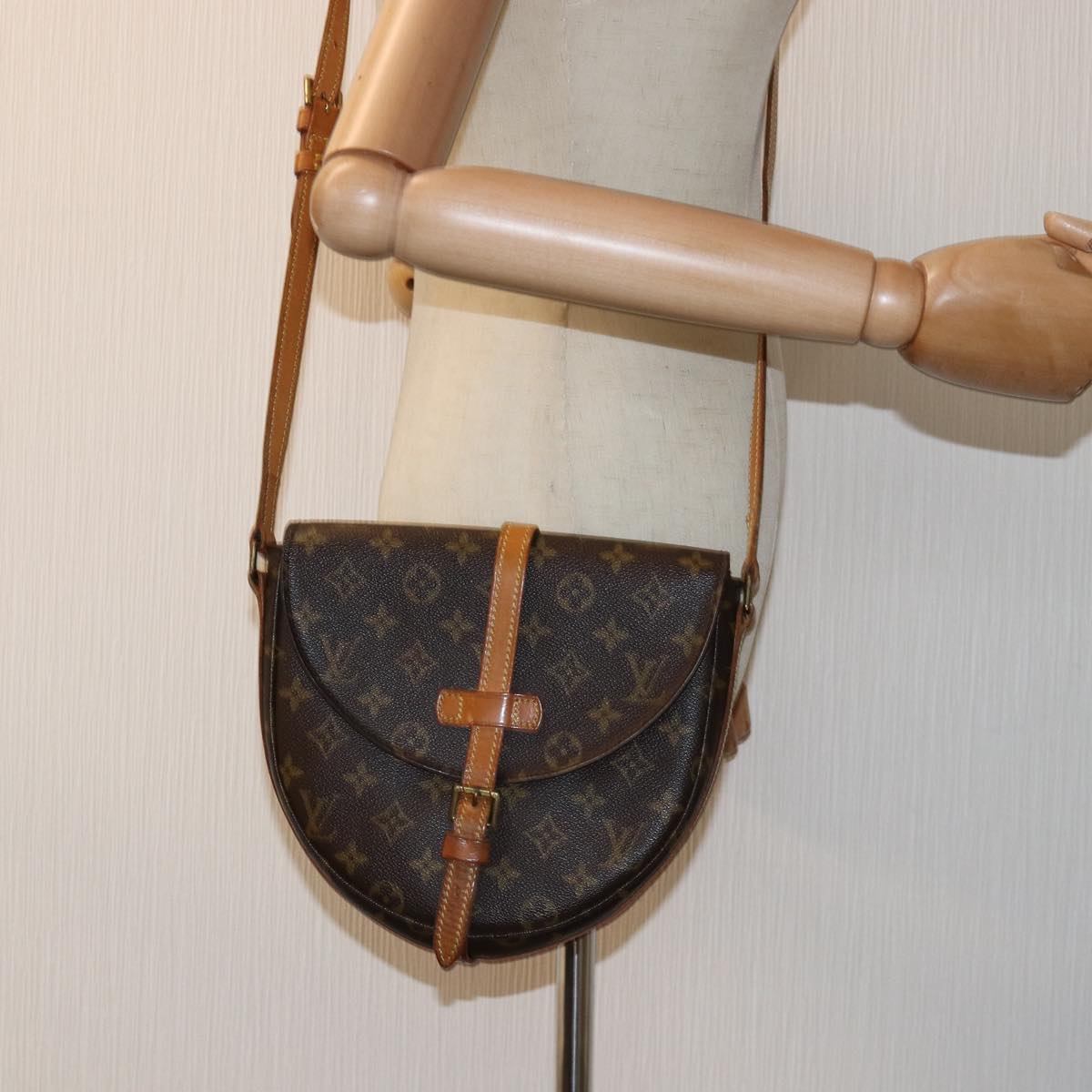 LOUIS VUITTON Monogram Chantilly MM Shoulder Bag M51233 LV Auth yk12089