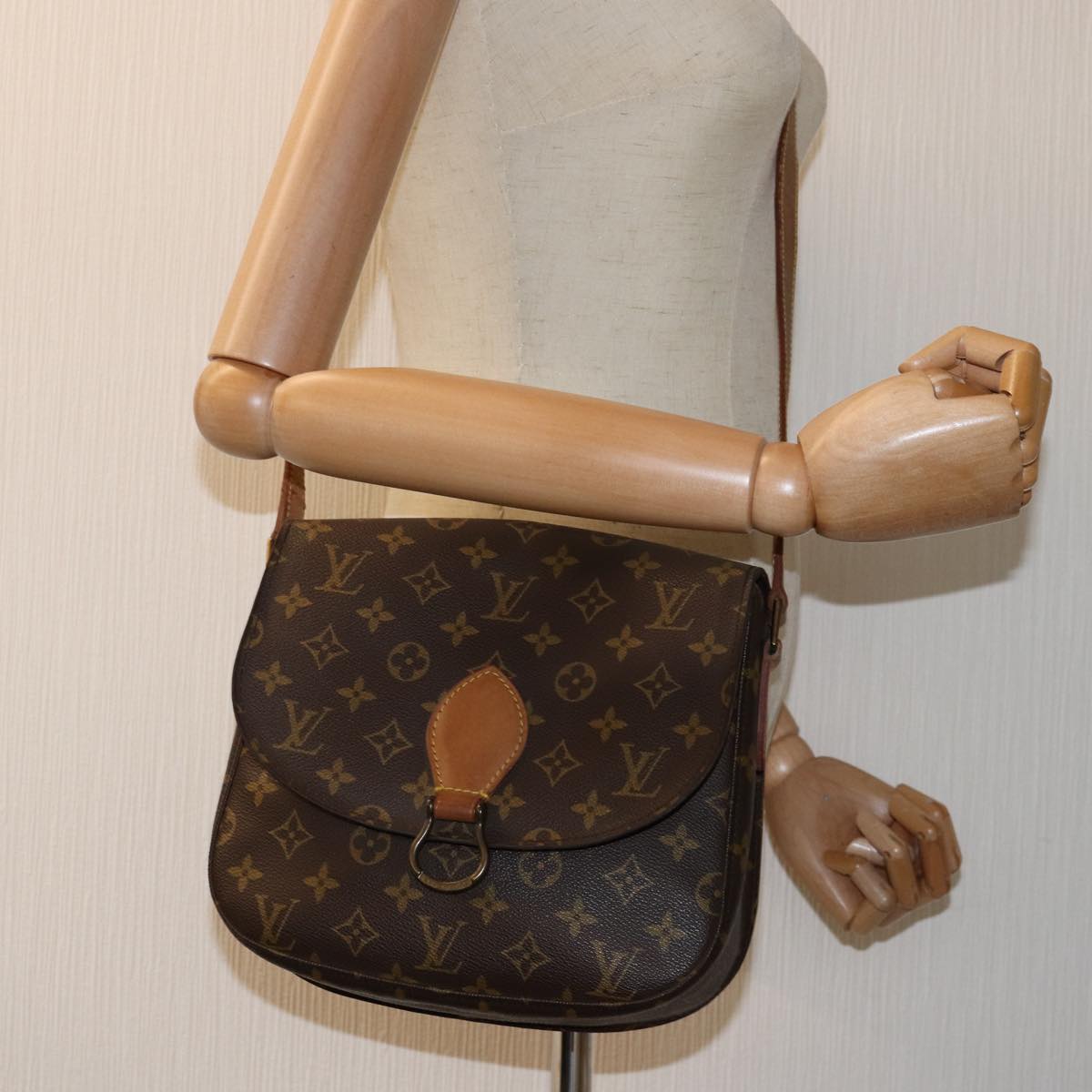 LOUIS VUITTON Monogram Saint Cloud GM Shoulder Bag M51242 LV Auth yk12114