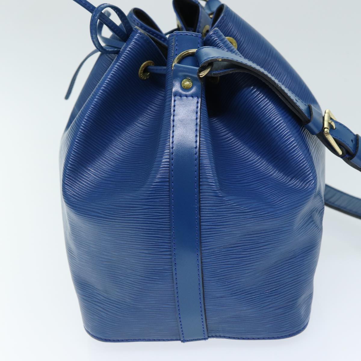 LOUIS VUITTON Epi Petit Noe Shoulder Bag Blue M44105 LV Auth yk12189