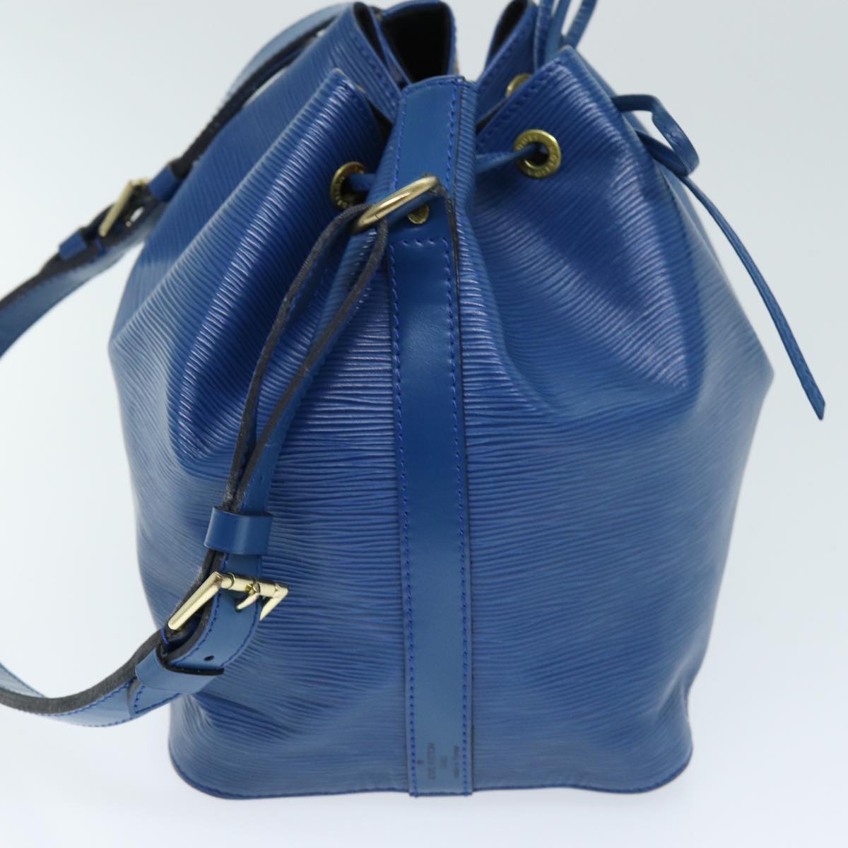 LOUIS VUITTON Epi Petit Noe Shoulder Bag Blue M44105 LV Auth yk12189