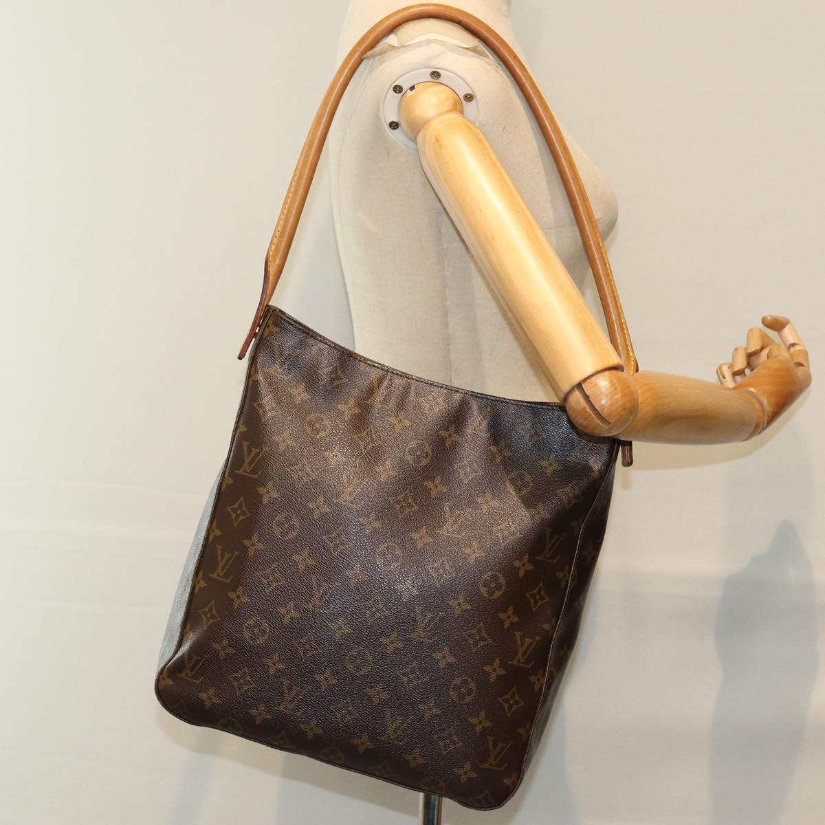 LOUIS VUITTON Monogram Looping GM Shoulder Bag M51145 LV Auth yk12195