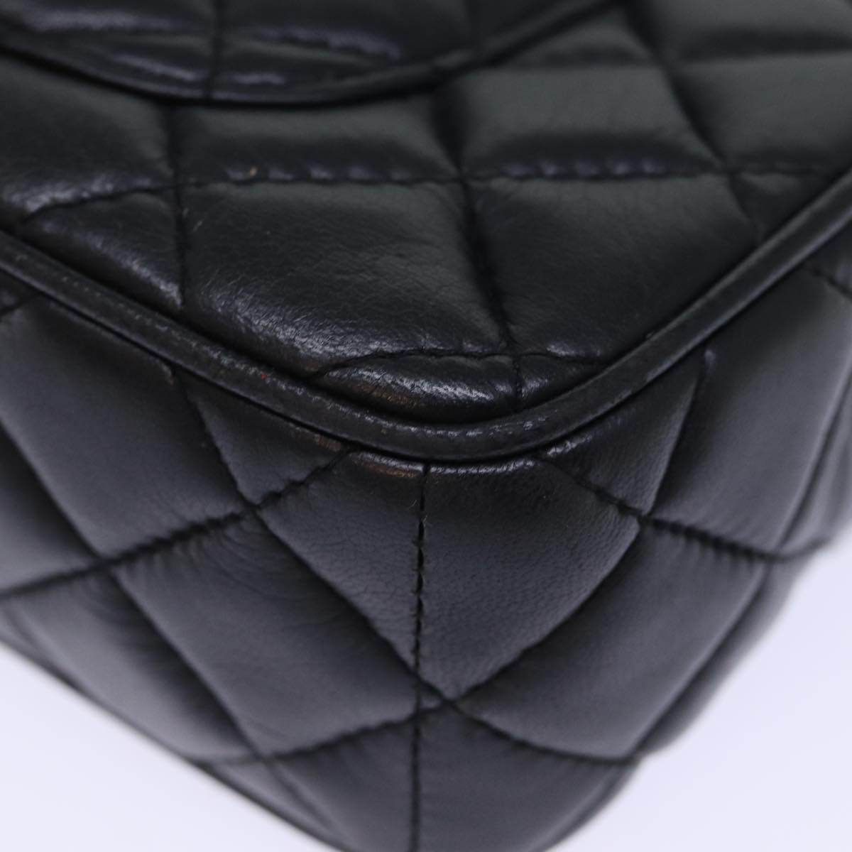 GIVENCHY Quilted Chain Shoulder Bag Leather Black Auth yk12231