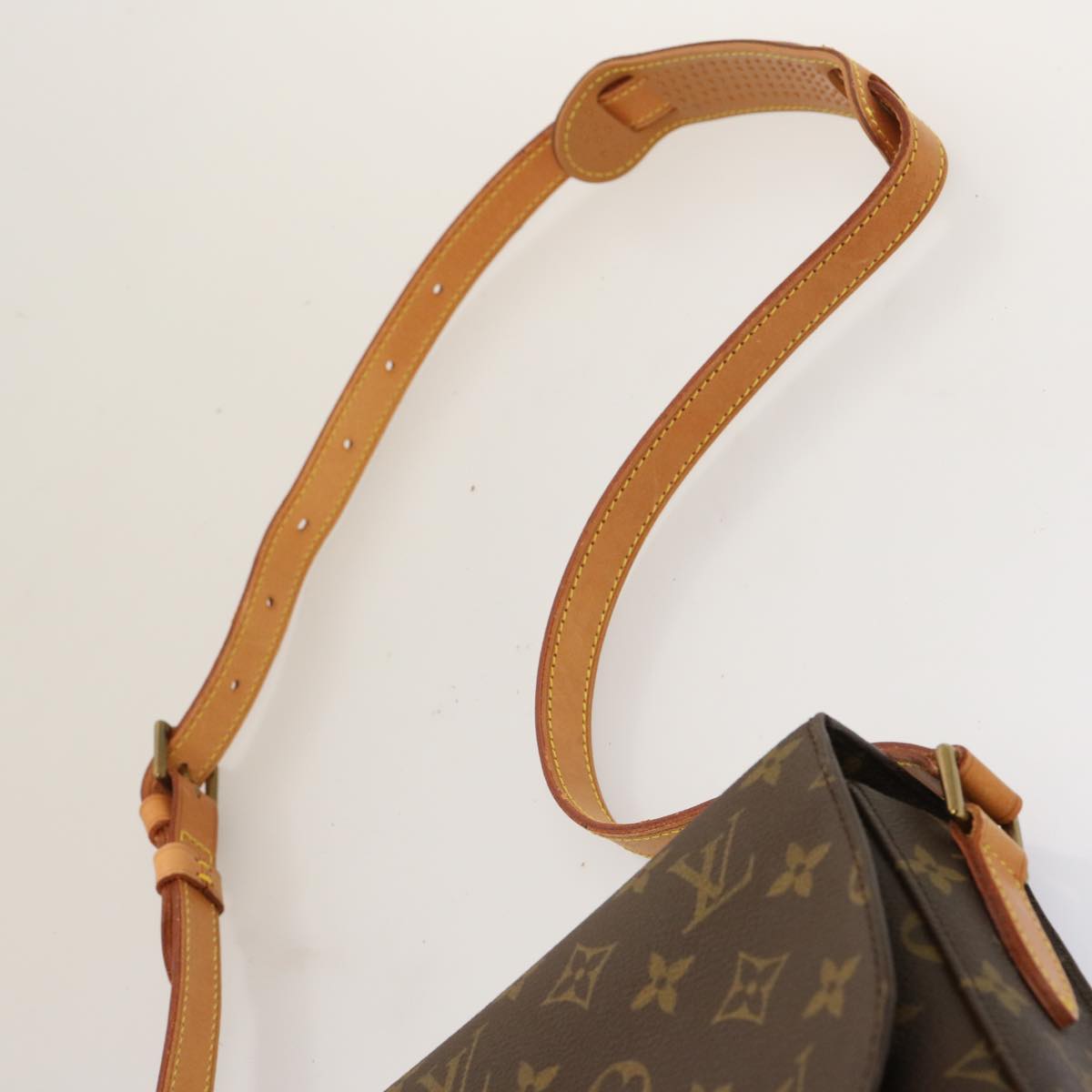 LOUIS VUITTON Monogram Saint Cloud GM Shoulder Bag M51242 LV Auth yk12266