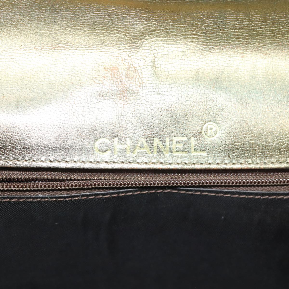 CHANEL Matelasse Chain Shoulder Bag Leather Gold CC Auth yk12352