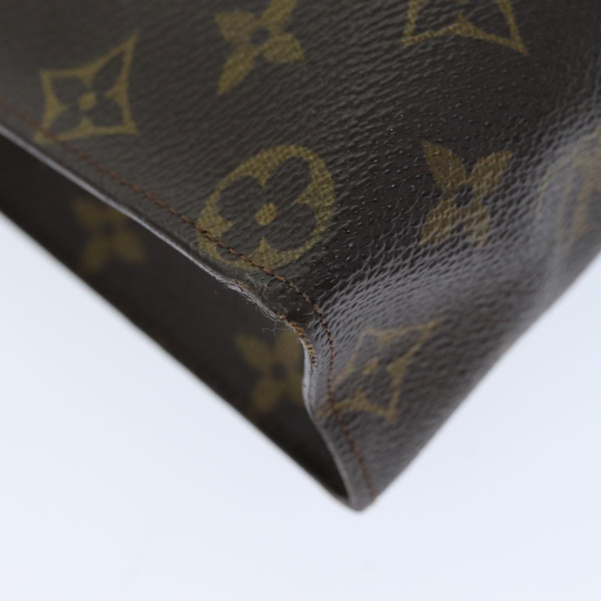 LOUIS VUITTON Monogram Poche Toilette 26 Pouch M47542 LV Auth yk12361