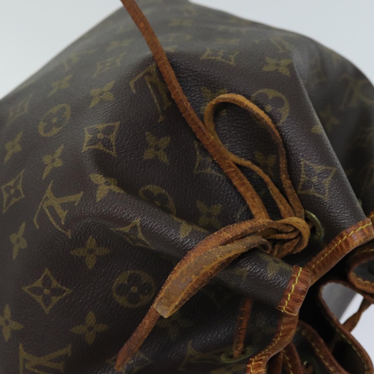 LOUIS VUITTON Monogram Petit Noe Shoulder Bag M42226 LV Auth yk12448