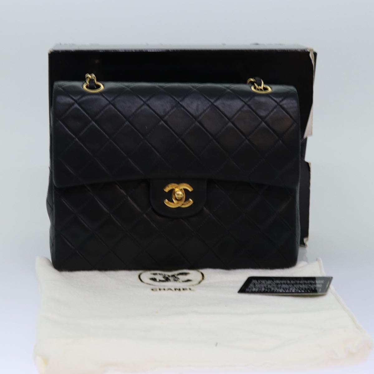 CHANEL Matelasse Turn Lock Chain Shoulder Bag Lamb Skin Black CC Auth yk12470A