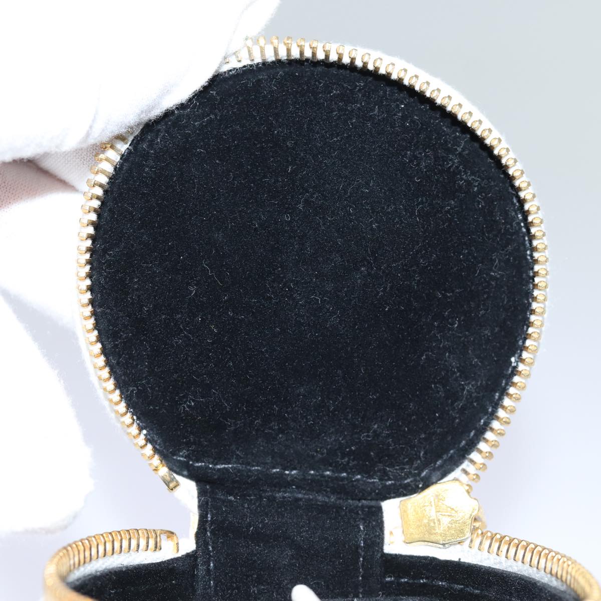 CHANEL COCO Mark Jewelry Case Jewelry Box Caviar Skin White CC Auth yk12479