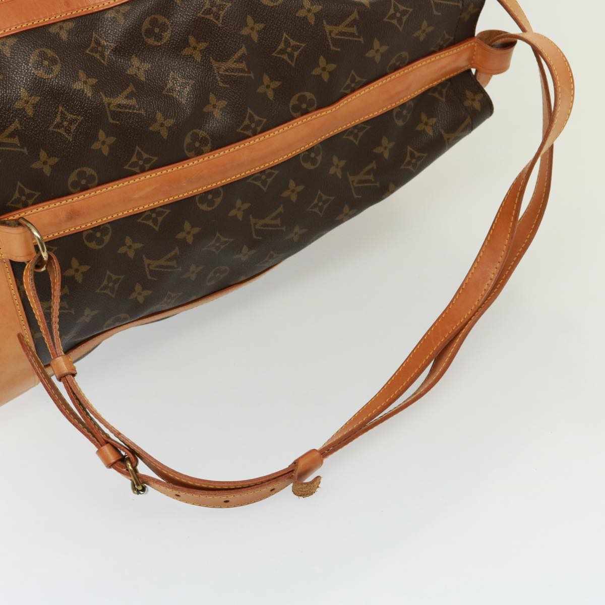 LOUIS VUITTON Monogram Randonnee GM Shoulder Bag M42244 LV Auth yk12485