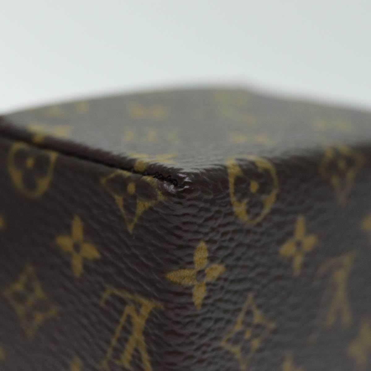 LOUIS VUITTON Monogram Jewelry Case Jewelry Box LV Auth yk12510A