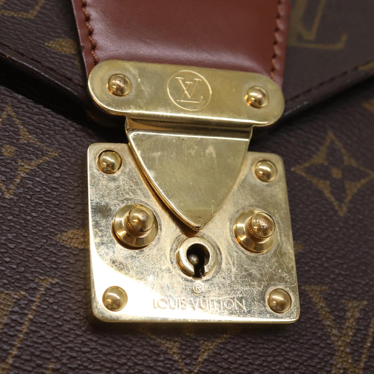 LOUIS VUITTON Monogram Porte Documents Bandouliere Bag M53338 LV Auth yk12660