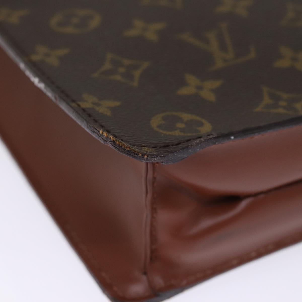 LOUIS VUITTON Monogram Porte Documents Bandouliere Bag M53338 LV Auth yk12660