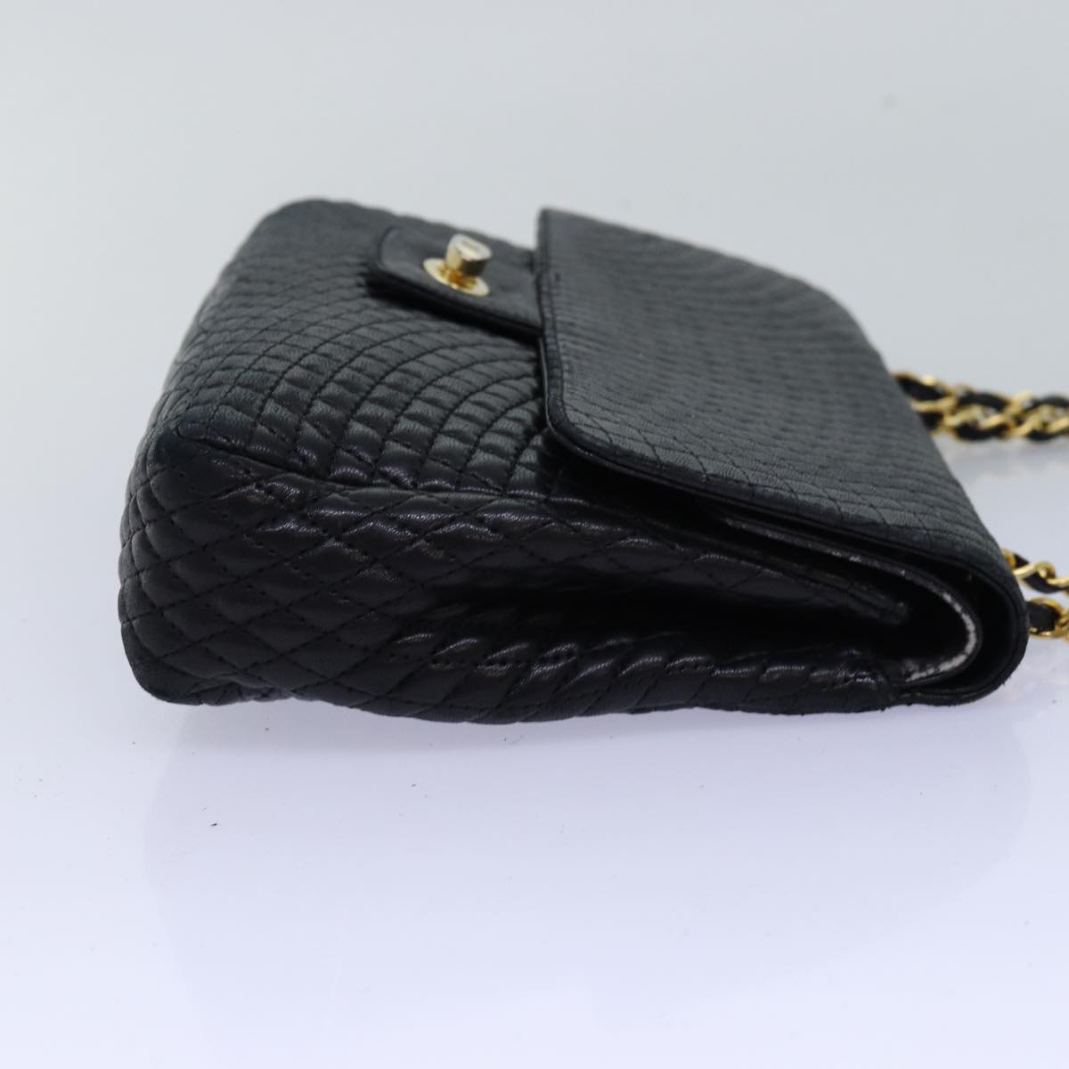 BALLY Quilted Chain Shoulder Bag Leather Black Auth yk12718