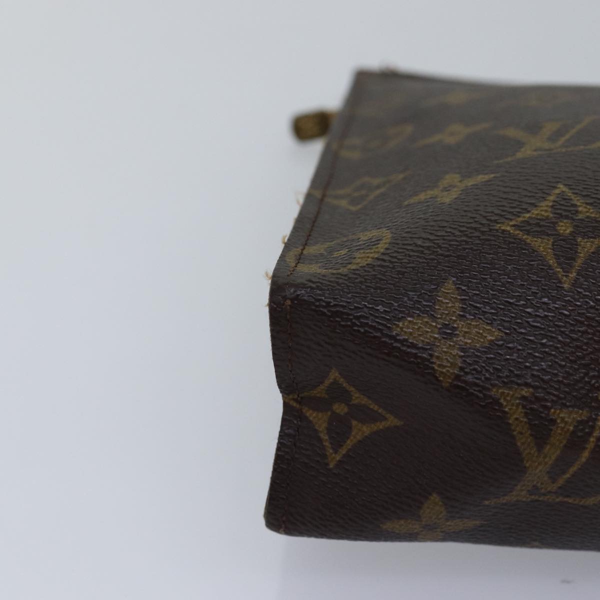 LOUIS VUITTON Monogram Poche Toilette 26 Pouch M47542 LV Auth yk12764