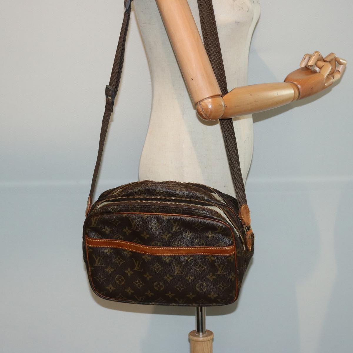 LOUIS VUITTON Monogram Reporter PM Shoulder Bag M45254 LV Auth yk12834