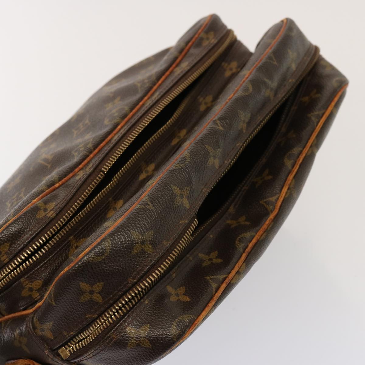 LOUIS VUITTON Monogram Nile Shoulder Bag M45244 LV Auth yk12845