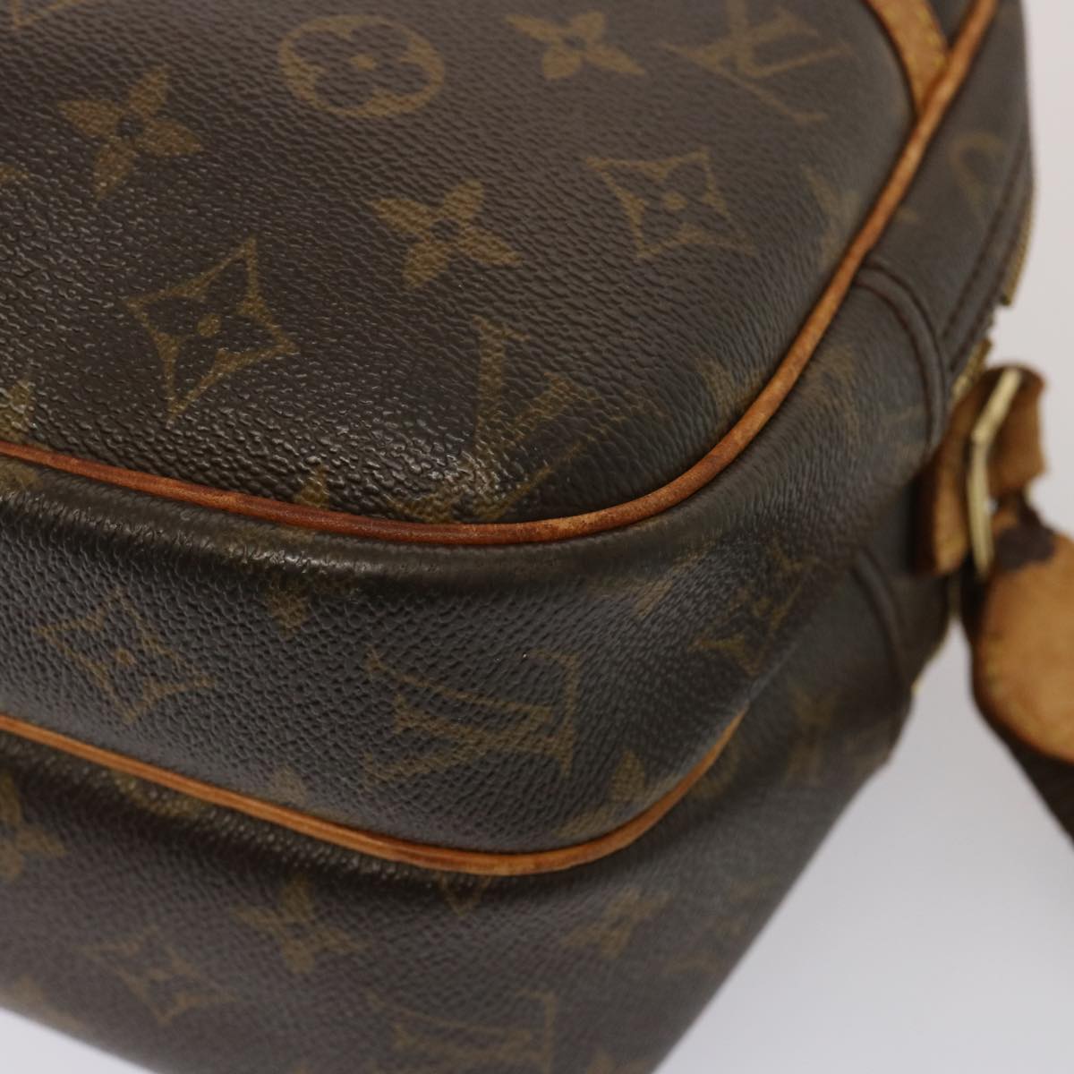 LOUIS VUITTON Monogram Reporter PM Shoulder Bag M45254 LV Auth yk12846