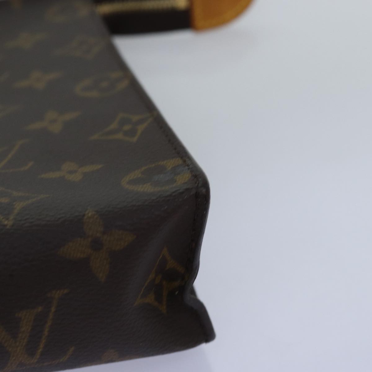 LOUIS VUITTON Monogram Poche Toilette 26 Pouch M47542 LV Auth yk12891