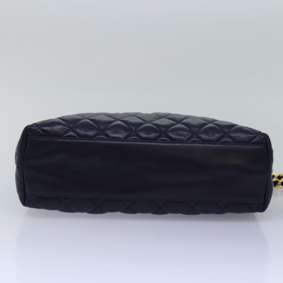 CHANEL Matelasse Chain Shoulder Bag Lamb Skin Navy CC Auth yk12992