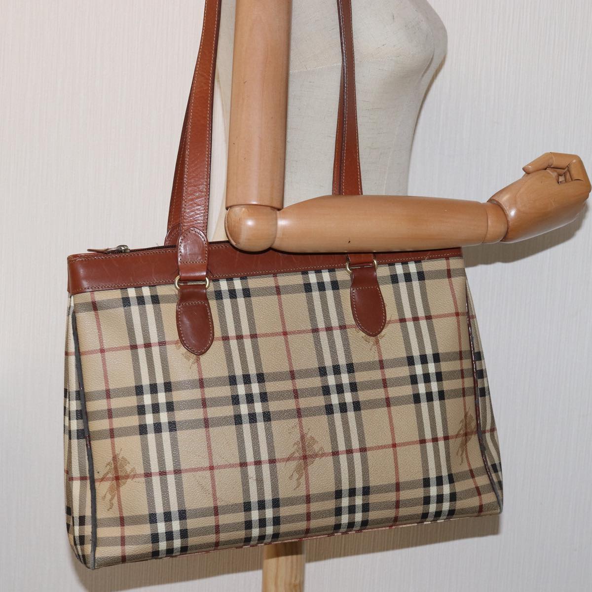 BURBERRY Nova Check Shoulder Bag PVC Leather Beige Auth yk13005